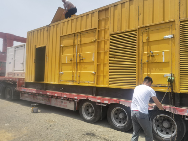 周口除了负载情况和发动机维护,还有哪些因素会影响 200kw 柴油发电机的油耗?