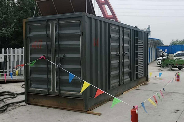 周口发电机租赁空气滤清器多久更换一次？