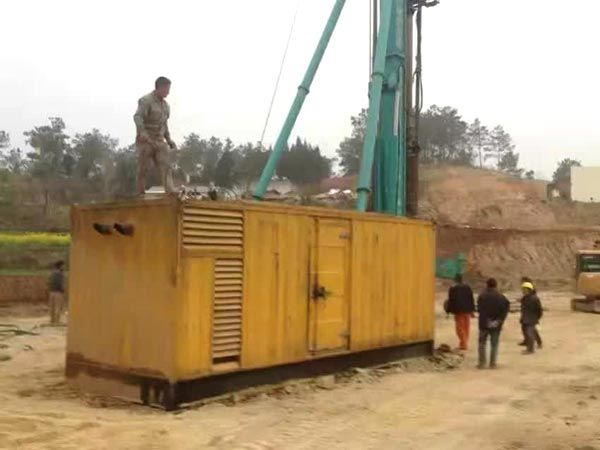 周口如何判断水冷式机油散热器密封件是否需要更换?